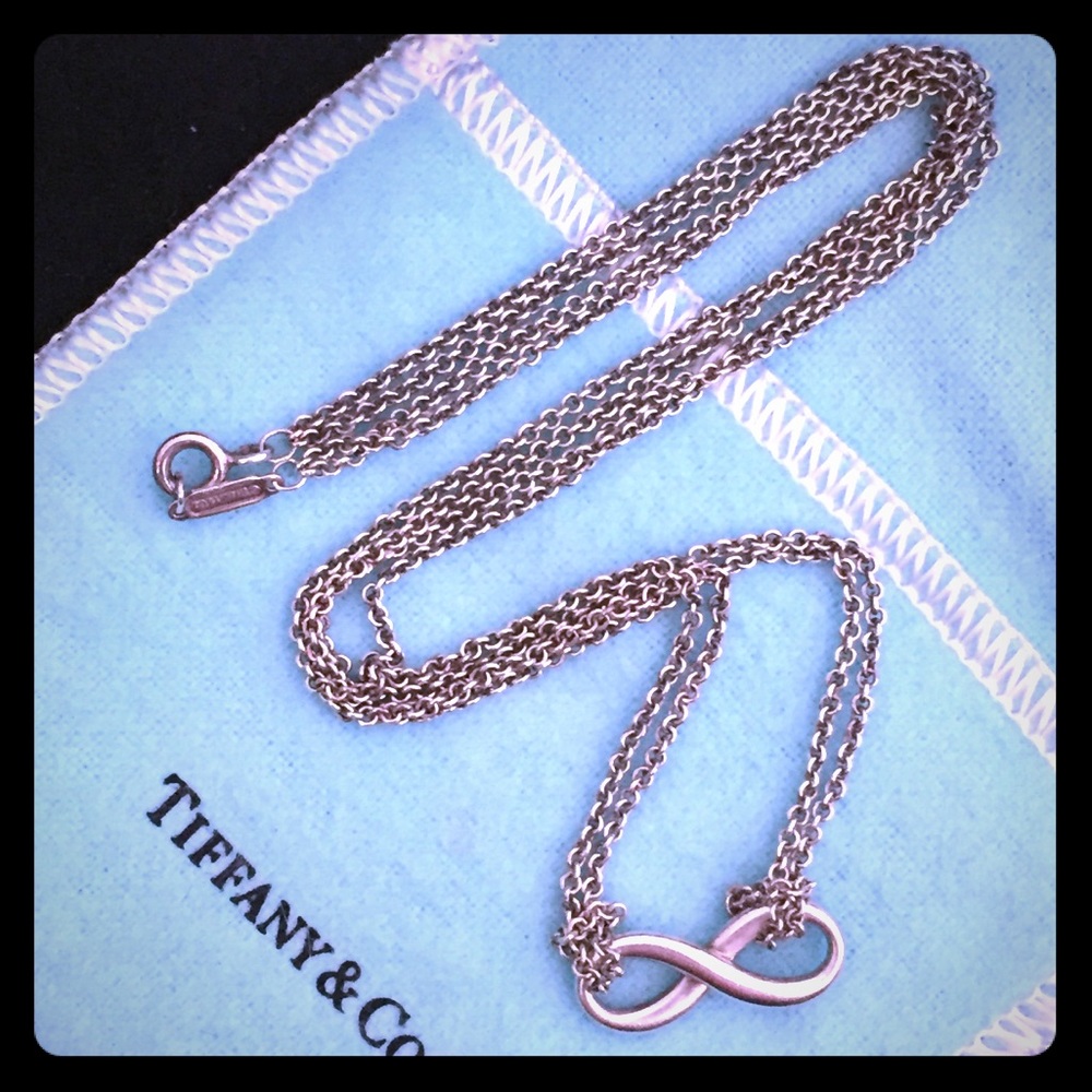 Tiffany &Co. Sterling Silver Infinity Necklace
